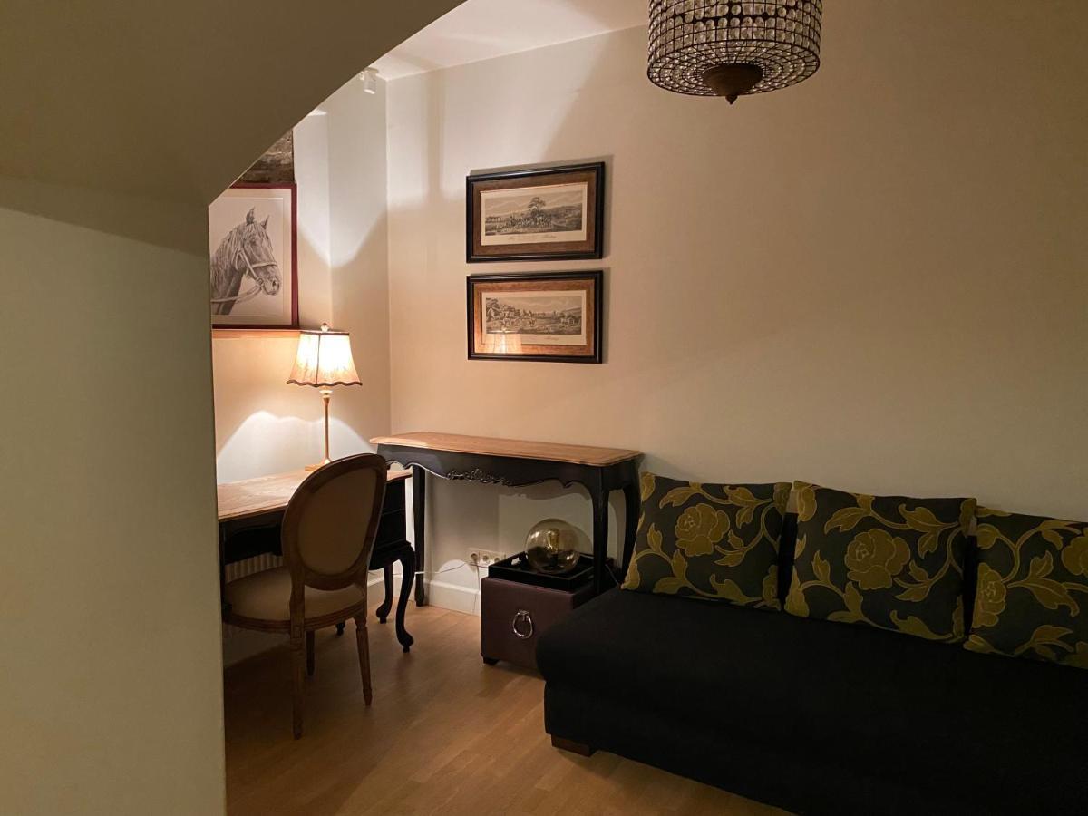 Exclusive Gaono Apartment In The Heart Of Old Town Vilnius Dış mekan fotoğraf