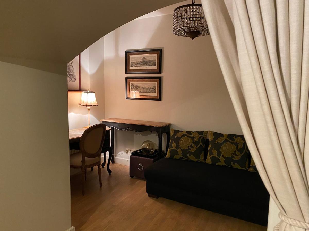 Exclusive Gaono Apartment In The Heart Of Old Town Vilnius Dış mekan fotoğraf