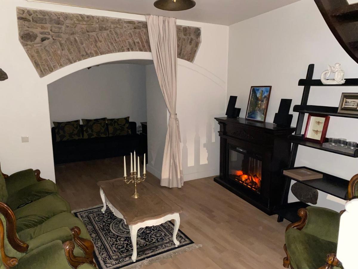 Exclusive Gaono Apartment In The Heart Of Old Town Vilnius Dış mekan fotoğraf