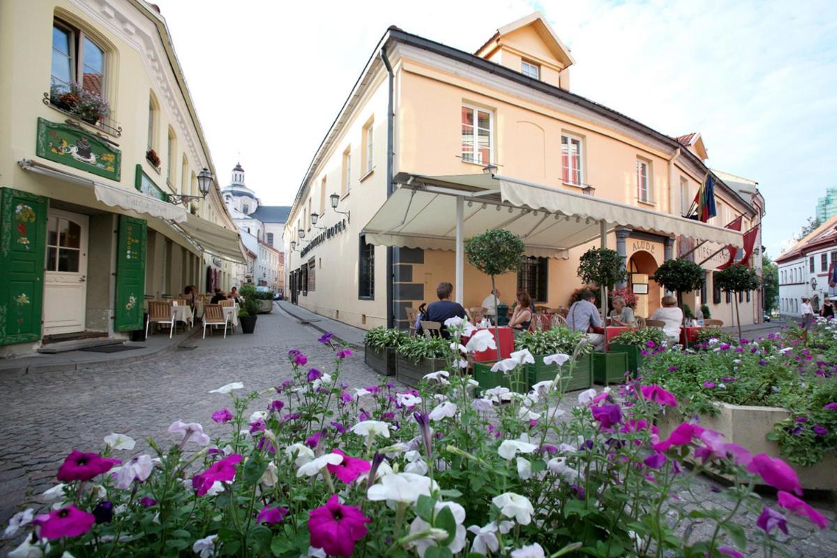 Exclusive Gaono Apartment In The Heart Of Old Town Vilnius Dış mekan fotoğraf